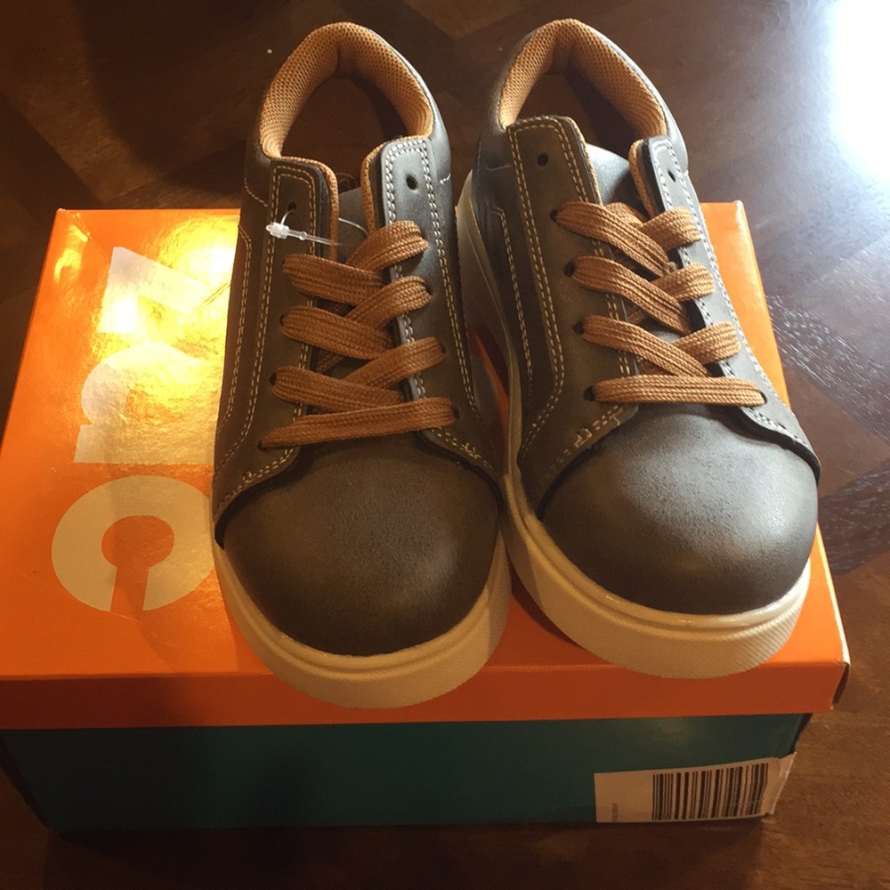 Boys shoes new